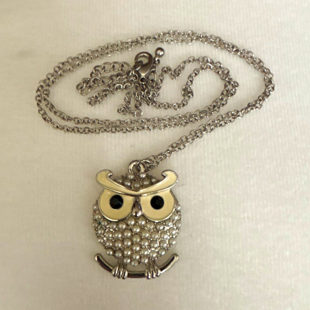 Silver Tone Owl Pendant Necklace Faux Pearl Enamel Accent Whimsical Jewelry